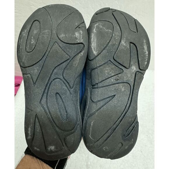 OshKosh B’gosh Kids Sandal Shoes‎ Bump Toe Size 10 - Picture 3 of 8